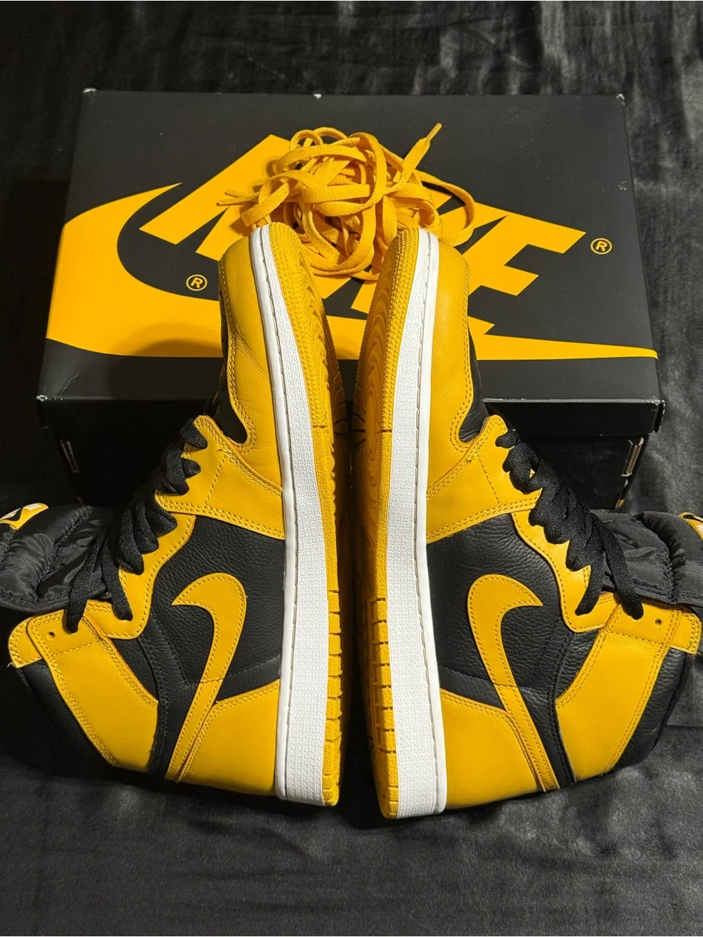 Men's Size 12 - Jordan 1 Retro High Pollen